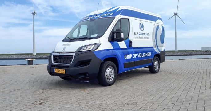 Met trots presenteert Hijsspecialist.nl de nieuwste bus