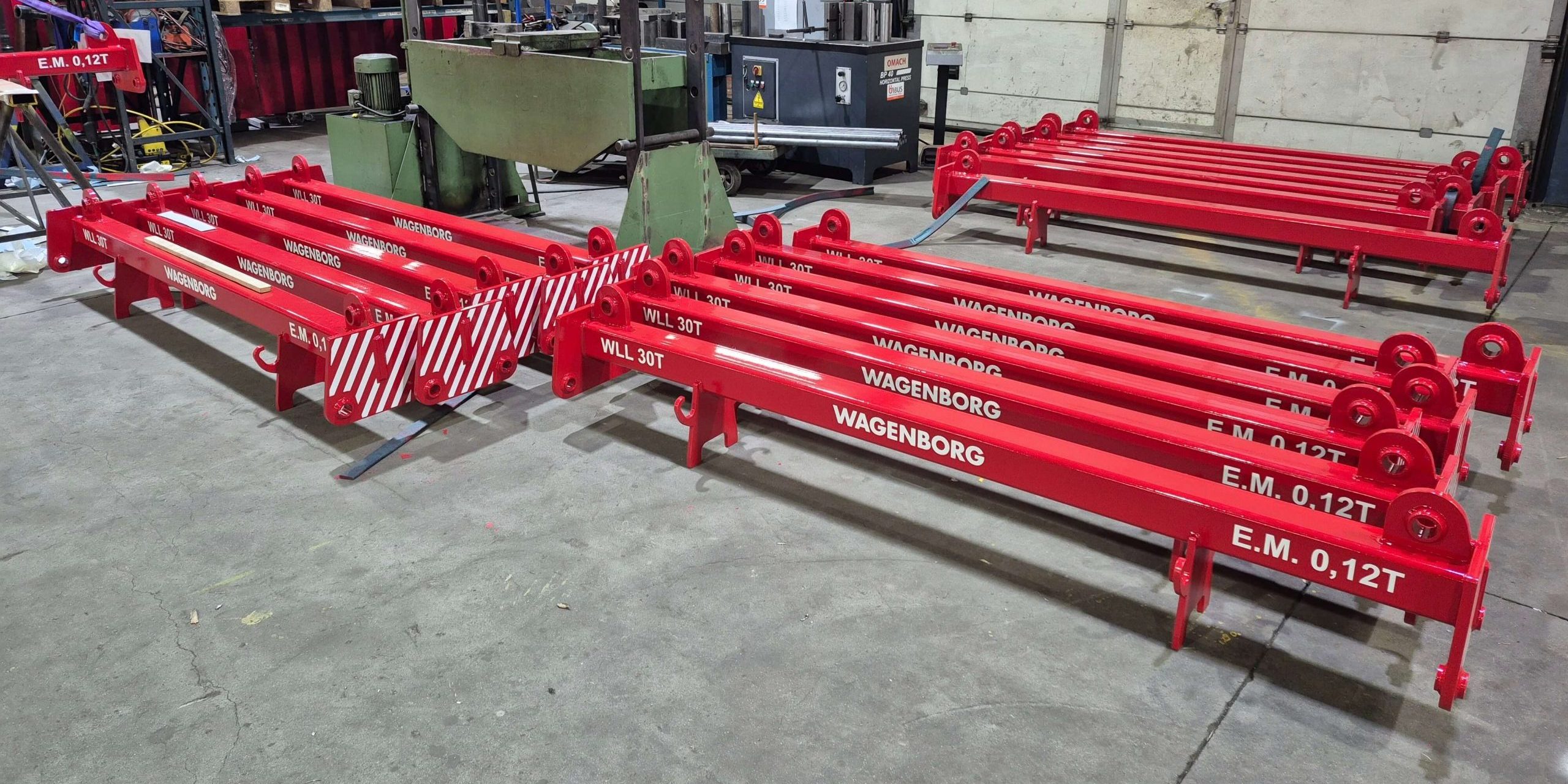 Containerspreaders voor Wagenborg